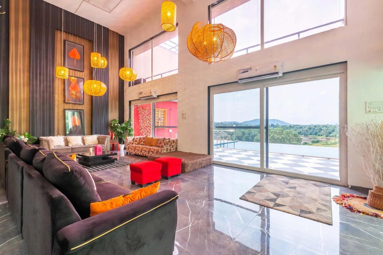 Stayvista'S Vine & Splash - Riverside Villa With An Infinity Pool And Indoor Games كارجات المظهر الخارجي الصورة